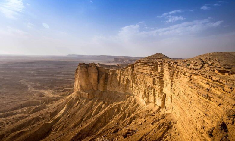 منتجع حافة العالم