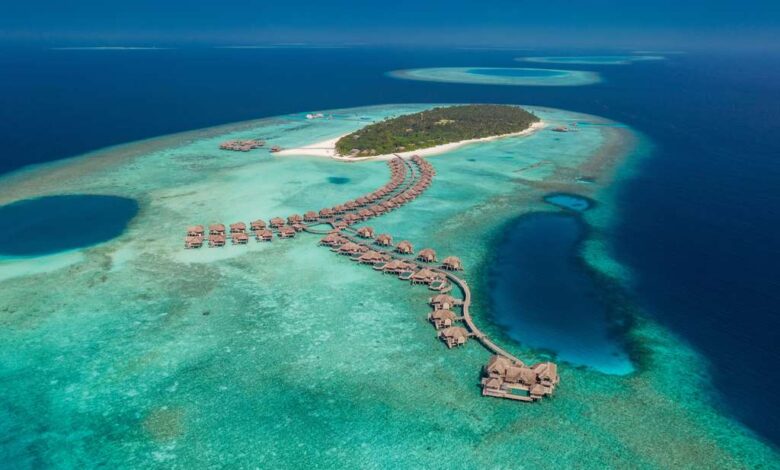 منتجع فاكارو المالديف